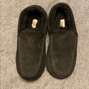 Ugg men’s slippers size 9 EUC